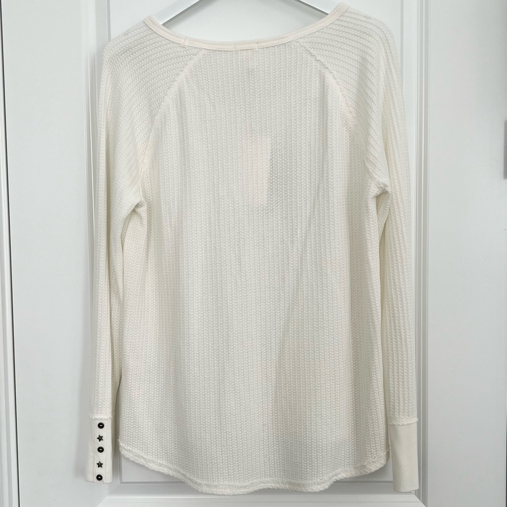 Dylan Thermal Raglan V-Neck - Picture 2 of 4